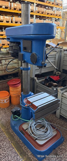 Vrtačka sloupová VS 16 (Vrtacka sloupova VS 16 (1).JPG)